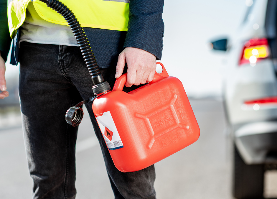 Out of Gas on the Road? How to Handle Fuel Emergencies